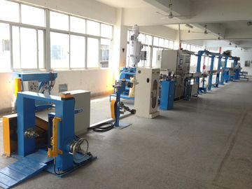 maszyna do wytłaczania linii wytłaczania drutu elektrycznego do materiałów PVC