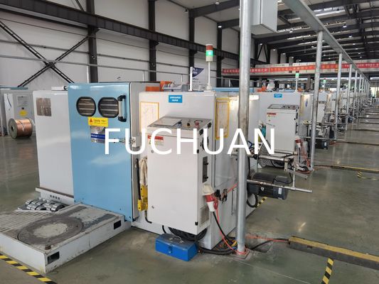 Maszyna do skręcania kabli o masie 4500 kg 3300*1550*1800mm z napięciem drutu 0-25N