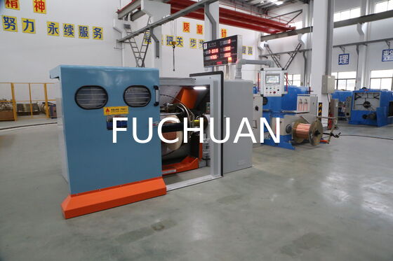 Maszyna do wiązania podwójnej skręty z konstrukcją łuku z włókna węglowego w celu oszczędzania energii, lekkiej eksploatacji i zwiększonej trwałości